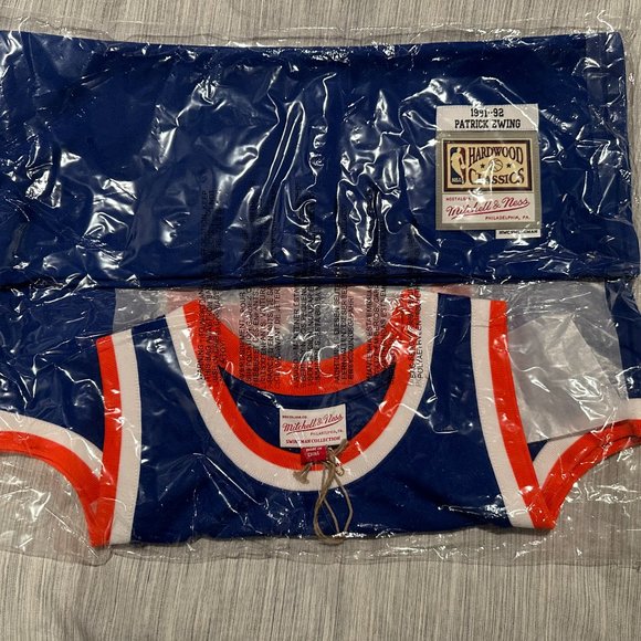 New Mitchell & Ness Patrick Ewing New York Knicks 75th Anniversary Swingman - Picture 2 of 3